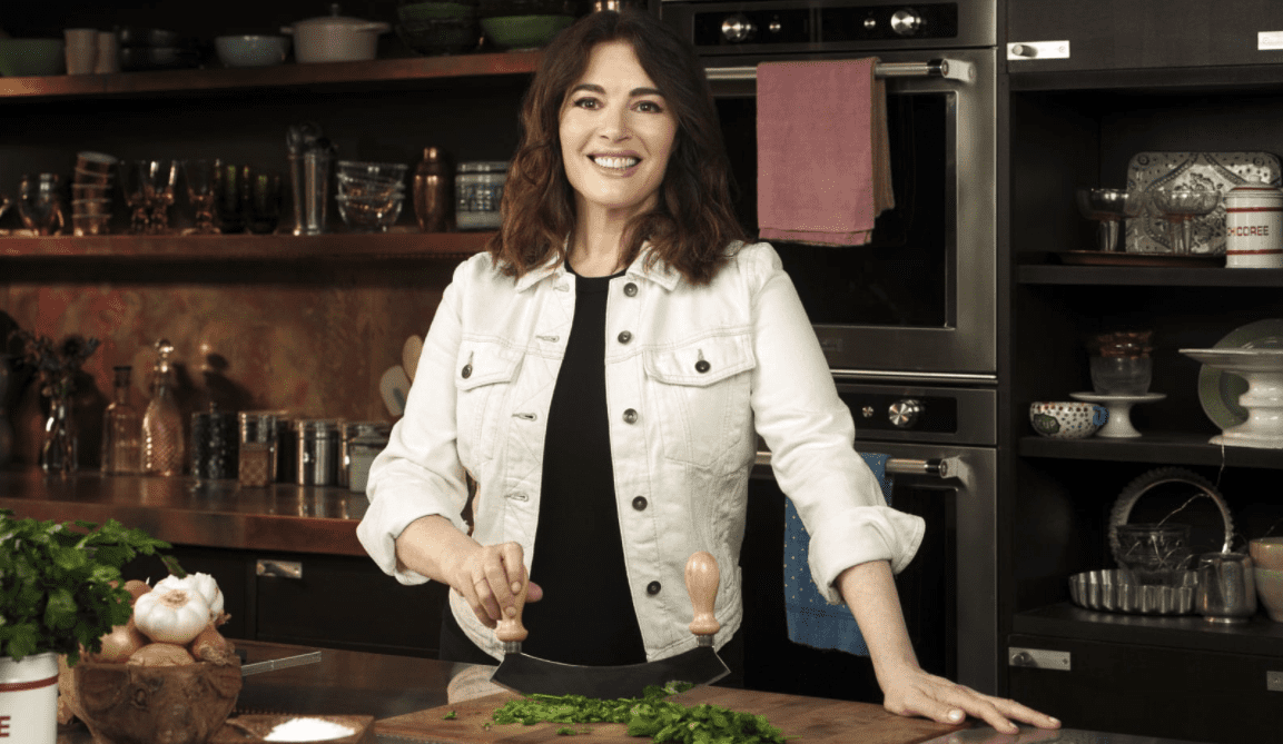 Nigella Lawson Reviews ‘Australia: The Cookbook’